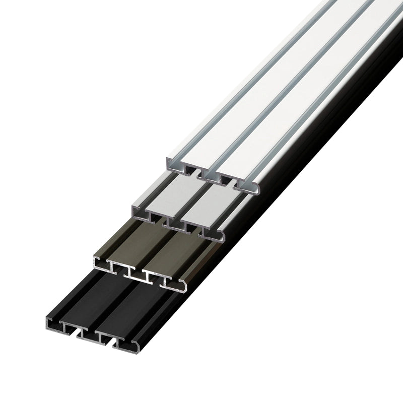 Döfix APS 2/3 – 3-läufige flache Aluminium-Gardinenschiene mit optionaler Design-Blende